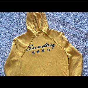 Freeze crop top sweatshirt